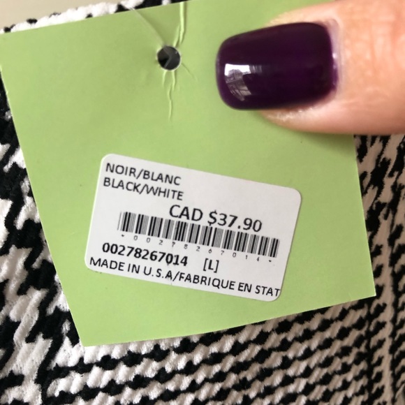 Sleeveless dress - Picture 3 of 3